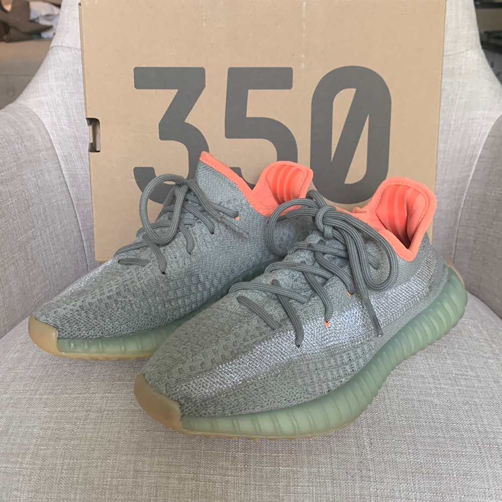 Yeezy Boost 350 Desert Sage Size 4